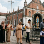 Christians, Hindus and Muslims visiting a Marian shrine in India
